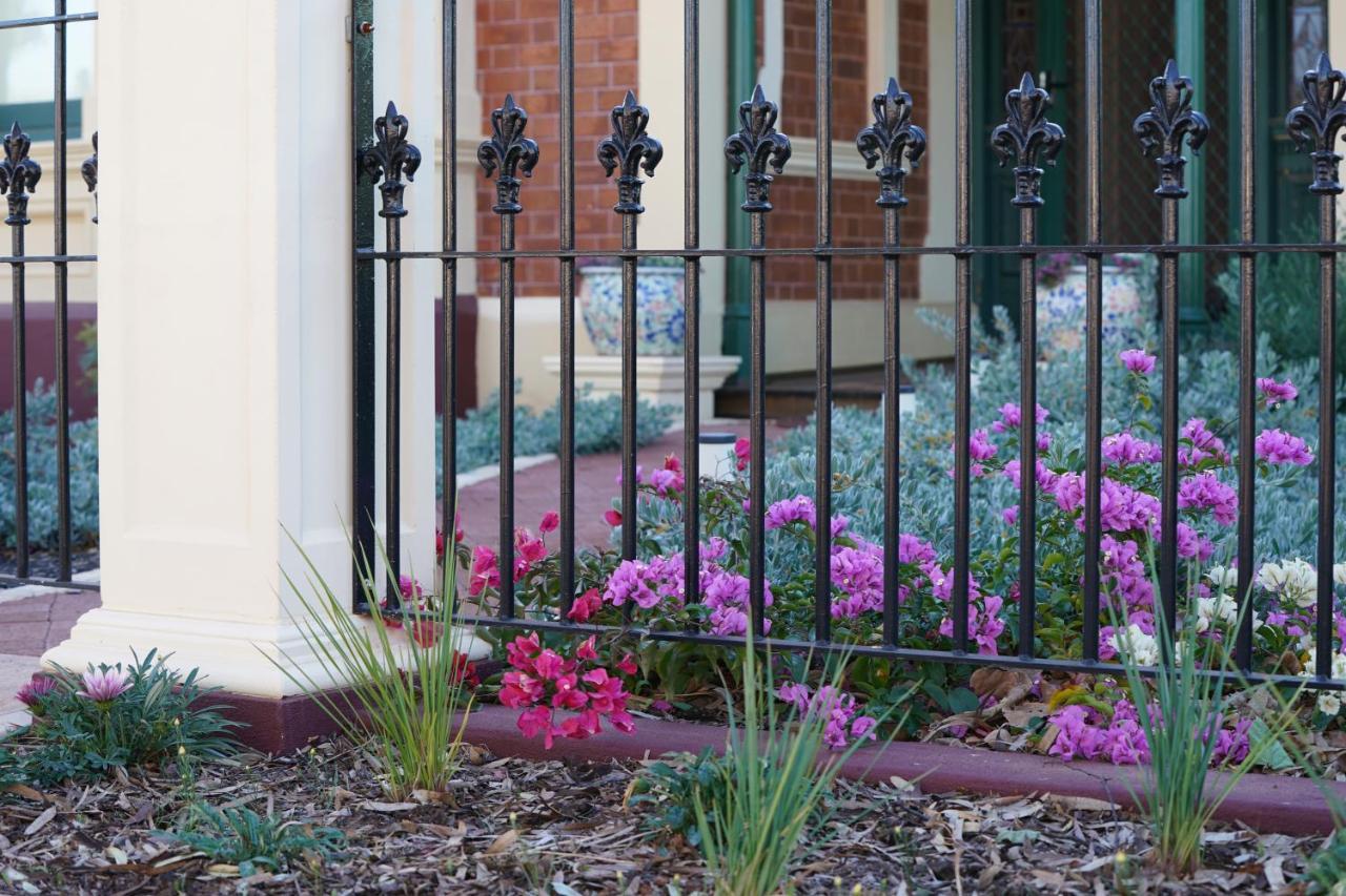 Allora House Kalgoorlie Extérieur photo